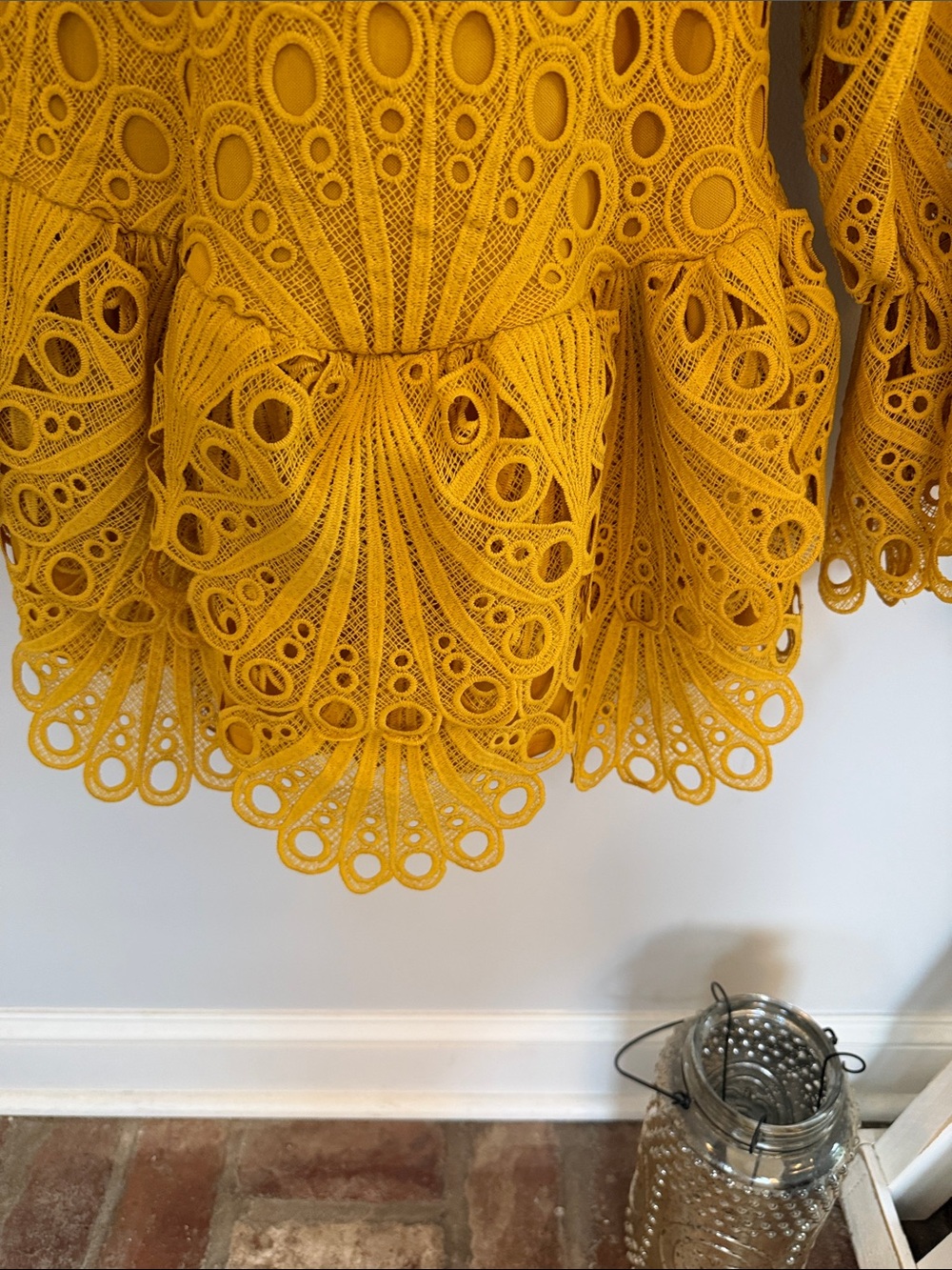 ⭐️NWT The Sang Eyelet Ruffled Dress⭐️ - Picture 5 of 7